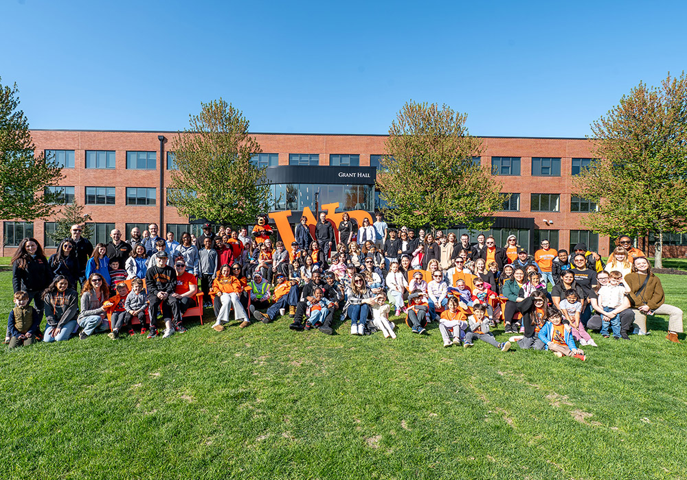 Child main 1000x700.jpg